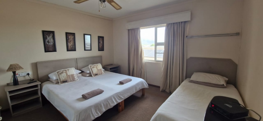 15 Bedroom Property for Sale in Porterville Western Cape